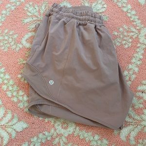 LuluLemon hotty hot shorts